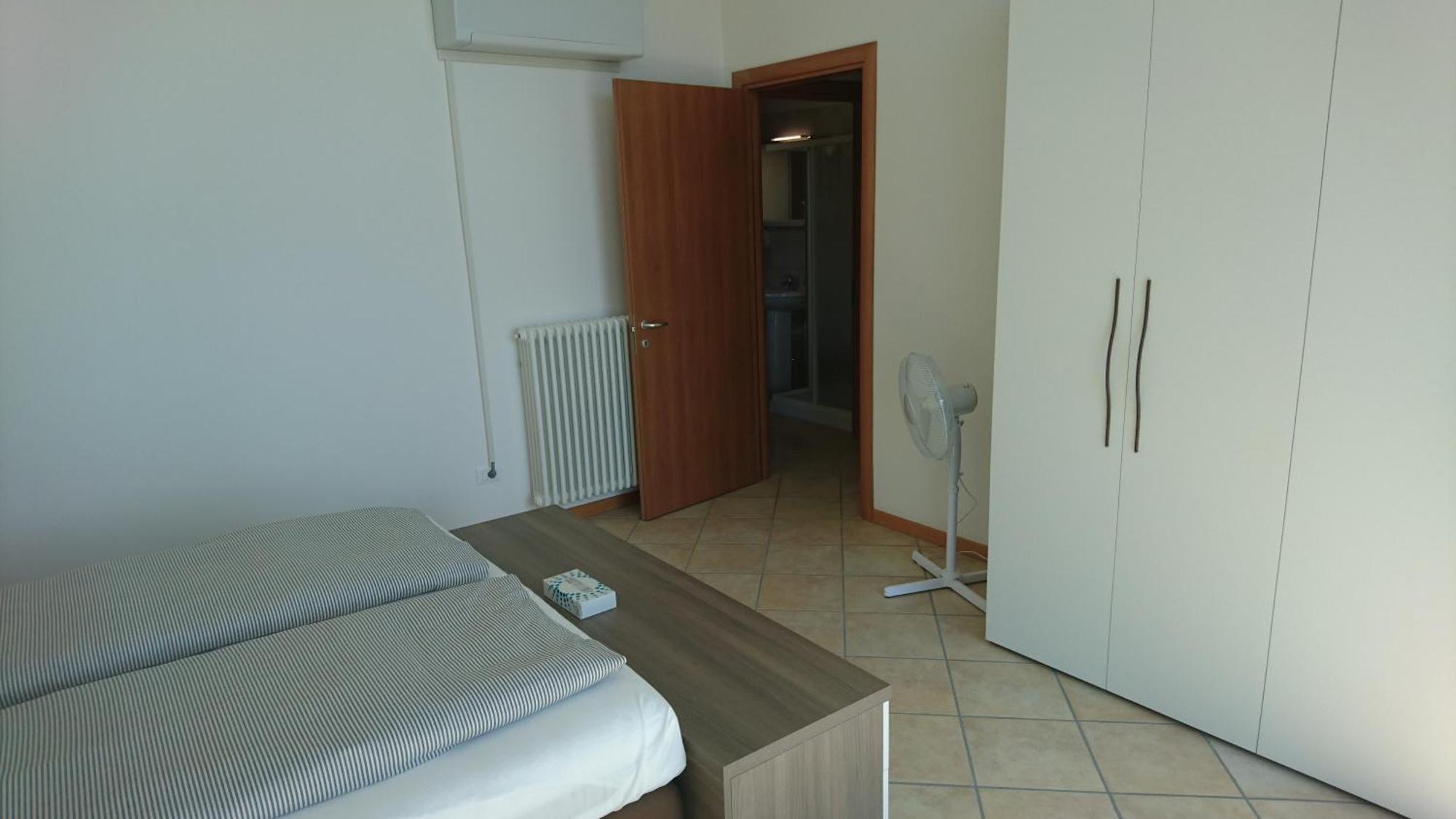 Lakecomoweb Apartments Perledo Chambre photo