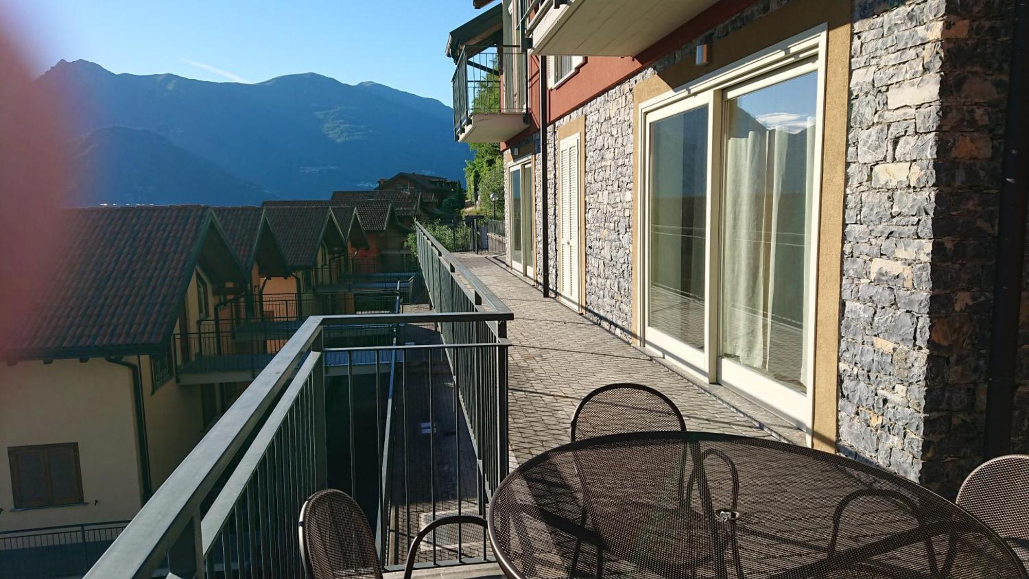 Lakecomoweb Apartments Perledo Chambre photo