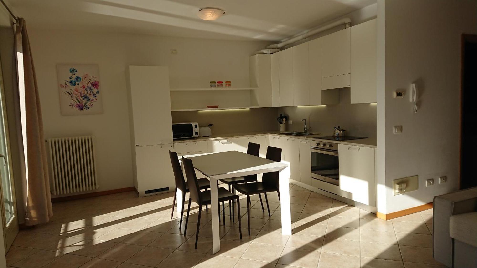 Lakecomoweb Apartments Perledo Chambre photo