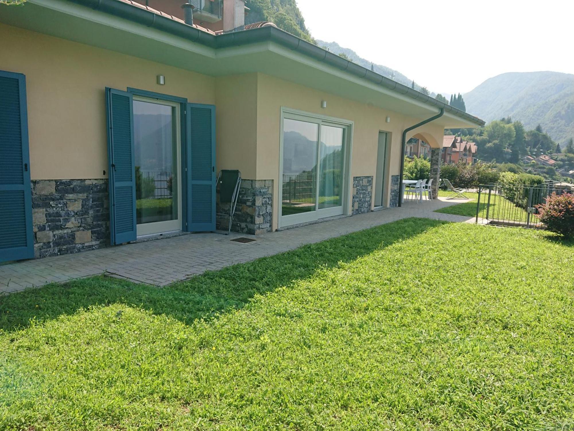 Lakecomoweb Apartments Perledo Chambre photo